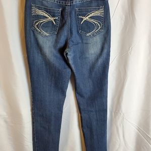 Earl Jeans